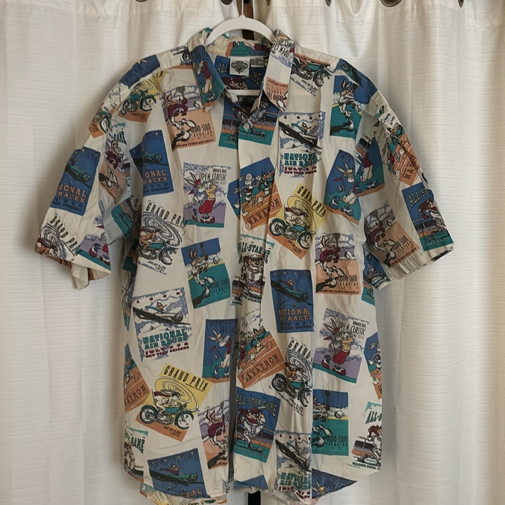 Acme clothing company men’s extra large, Bugs Bunny and friends shirt